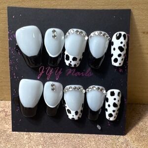 Press On Nails Medium Square Black White Cow‎ Print Rhinestone Accent Set
